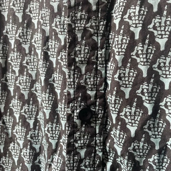 Devils Harvest Men’s Short Sleeve 100% Cotton Button Down Shirt Size Medium - Picture 9 of 9